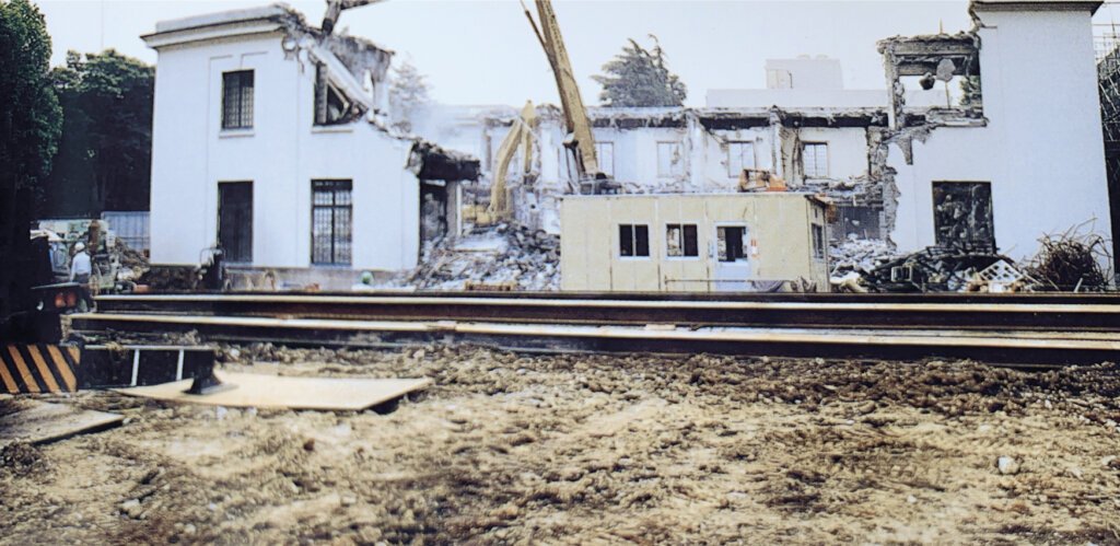 Demolition of the old chancery and opening of the new Embassy, 1991