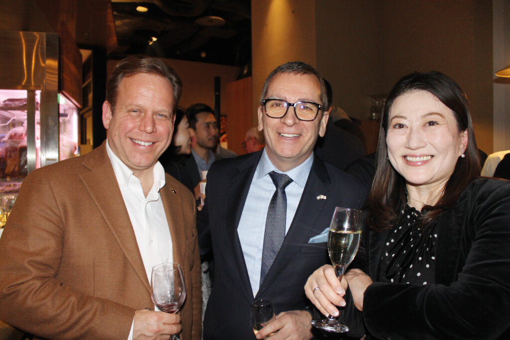 a VIP lunch meeting with Air Canada